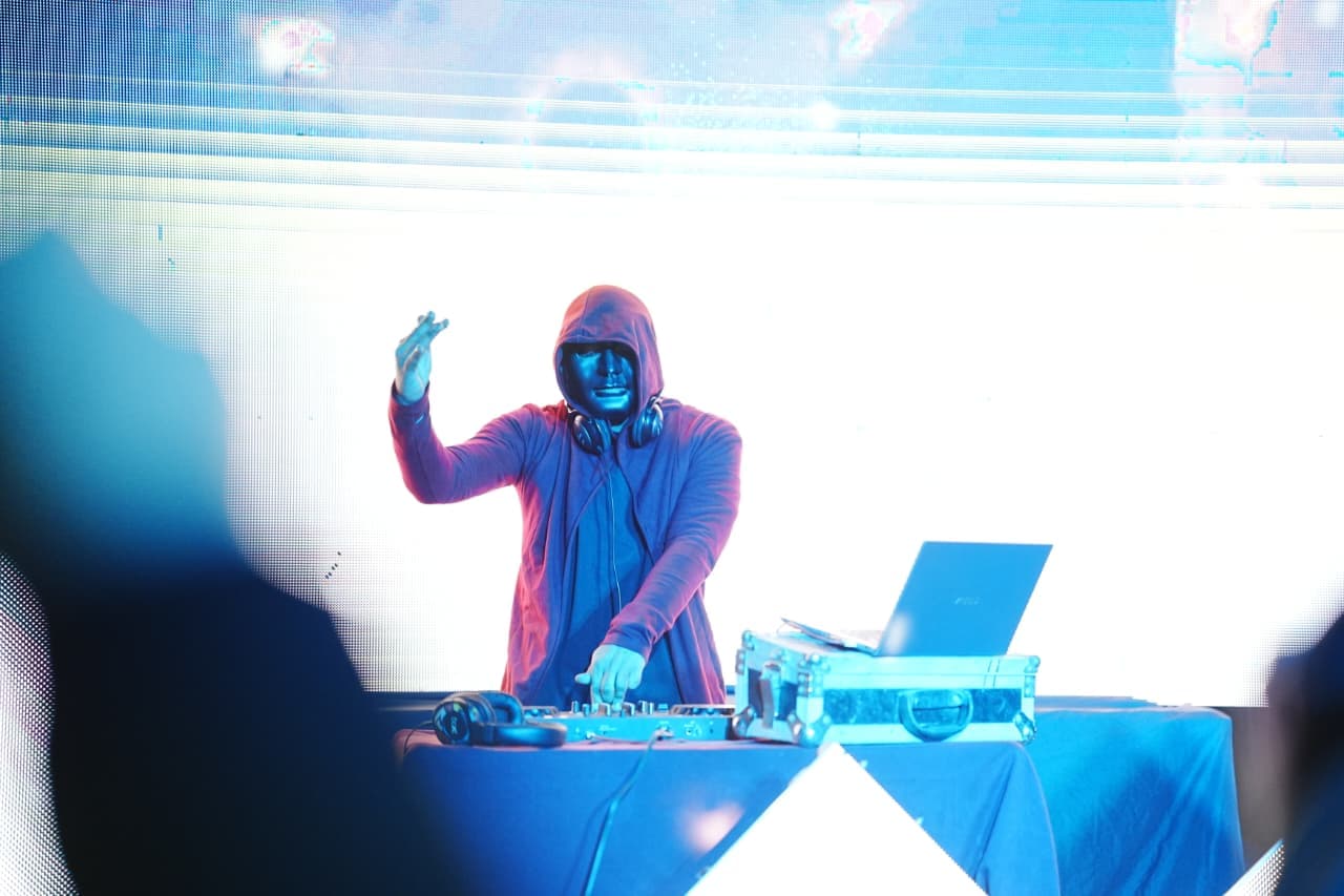 DJ Wisemunk